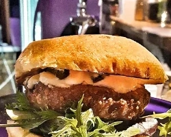 Vegetarisk/vegansk (plantbeef) (+5kr/st)