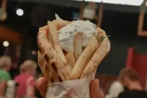 Pita Halloumi