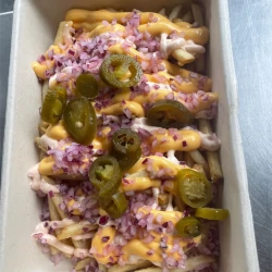 Cheddarfries (65kr/st)